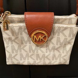 Michael Kors Crossbody Bag